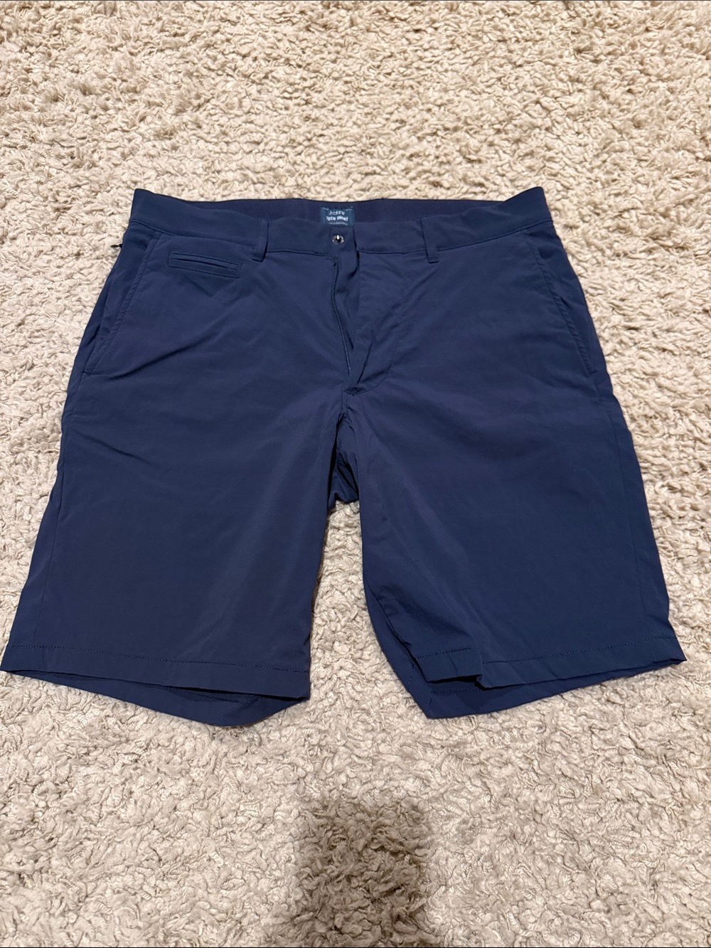 Men's J Crew Tech Short Navy 31 Waist 9 inch Inseam